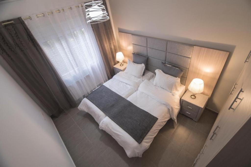 Apartamento Downtown Petralona Atenas Exterior foto